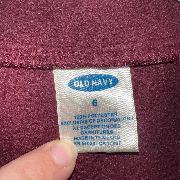 OLD NAVY Sweatshirt - Picture 5 of 6